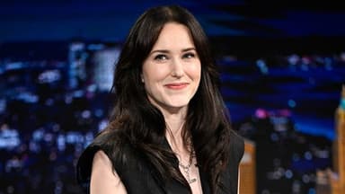 Rachel Brosnahan, Ronny Chieng, Dave Portnoy, Mandal still