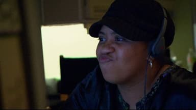 S6 - Chandra Wilson (Anatomy of a Talent) still