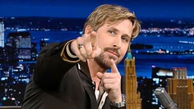 Ryan Gosling, Johnny Knoxville, girl in red still