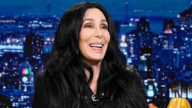 Cher, Mike Birbiglia, Offset still