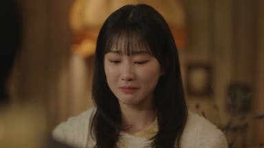 Episode 7 still