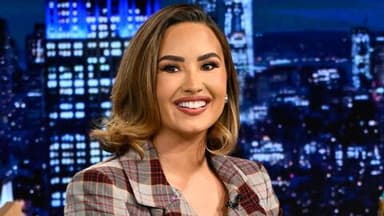Demi Lovato, Hillary Rodham Clinton, Twenty One Pilots still