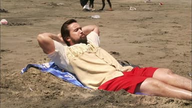 The Gang Goes to the Jersey Shore Commentary still