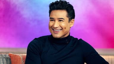 Mario Lopez, Shane McAnally, Cast of "Shucked" still